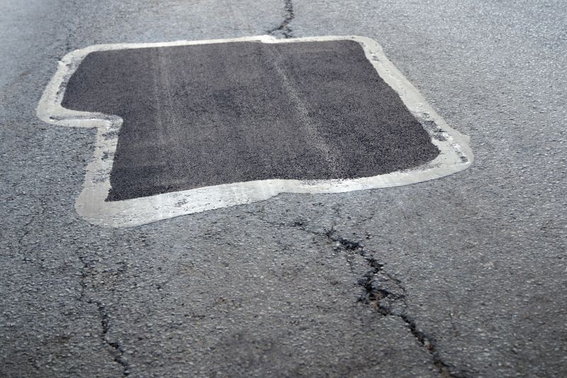 Driveway Blacktop Repair in Savannah, GA
